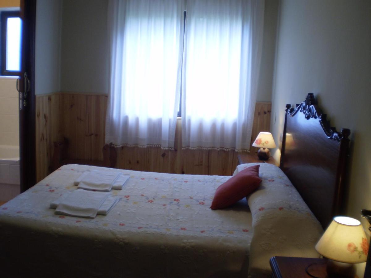Casa Rural Las Tuyas En Segovia Palazuelos de Eresma Εξωτερικό φωτογραφία
